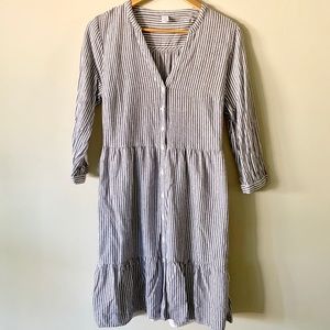 Old Navy | Gray and White Dress
